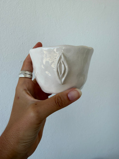 Taza Diosa Yoni (blanca)