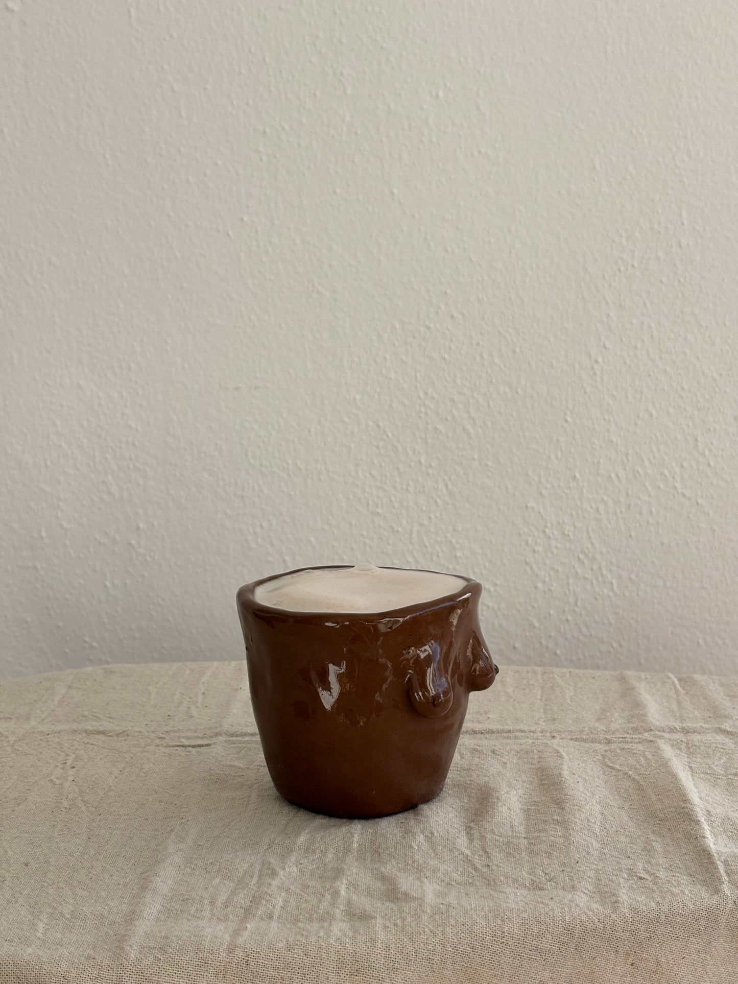 Taza Diosa marrón