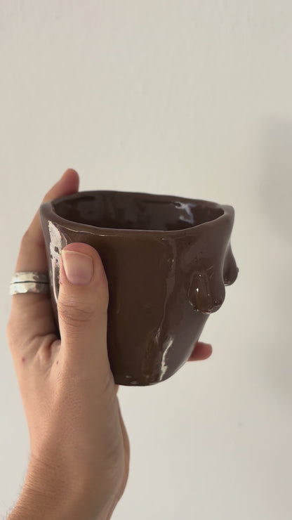 Taza Diosa marrón